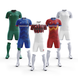 Uniformes de Fútbol al Por Mayor con Sensación de Seda, Diseño Único, Camisetas de Fútbol Personalizadas para Clubes - Product Image 1