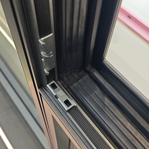 Ventana Abatible de Aleación Deioux, Diseño Minimalista, Doble Acristalamiento, Aislamiento Térmico, Insonorización, Ahorro de Energía, Ventanas Chinas - Product Image 5