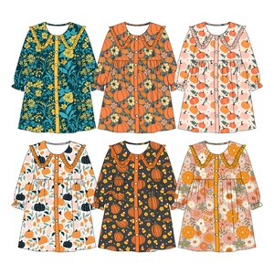 Preordine Vestiti per Bambine a Maniche Lunghe con Motivi Autunnali di Fiori e Zucche, Colletto Morbido ed Elastico, Abiti Personalizzati alla Moda per Bambini, Lunghezza al Ginocchio - Product Image 1