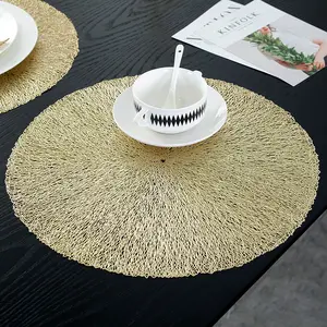 2023 Rodada Pressionado Vinil Placemats Ouro Placemat Set Metallic Place Mat Slip Resistant Table Mats para Jantar Decoração da Cozinha