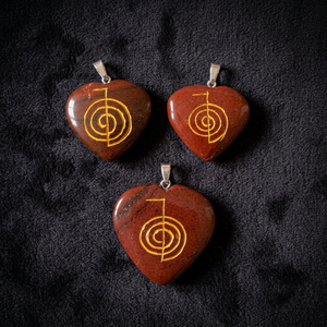 Pendentif en Agate Naturelle en Forme de Cœur, Symbole Reiki Doré, pour Fabrication de Boucles d'Oreilles, Cœur Minéral Rouge Taillé et Sculpté, 2,5 cm, 5-7 g, Composant de Bijoux - Product Image 3