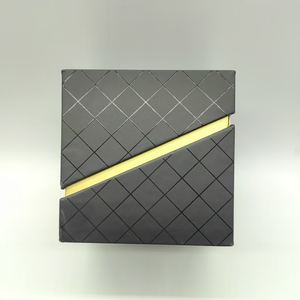 Cajas Rígidas para Velas de Regalo con Diseño Personalizado y Logotipo, Recubrimiento UV, Grabado en Relieve, Grosor de 2 mm, Embalaje Reciclable - Product Image 3