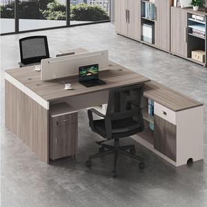 Poste de travail moderne de luxe en bois pour 2 à 8 personnes, bureau cloisonné avec tiroir en acier pour mobilier de bureau de villa - Product Image 5