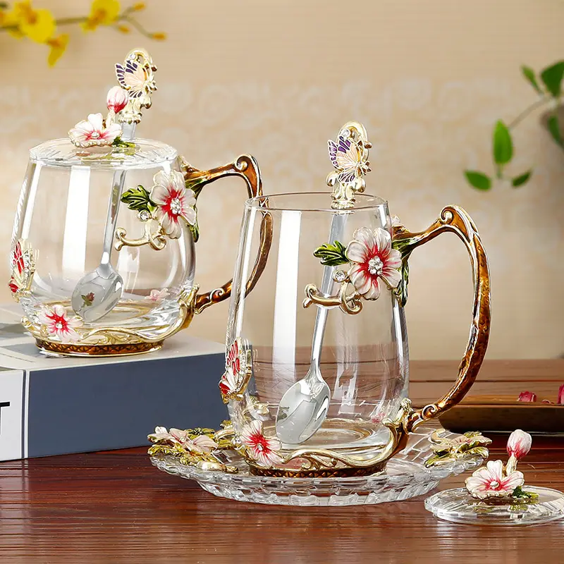 Оптовая продажа, новый дизайн, набор стеклянных банок высокого качества для дома с крышкой ложкой, разноцветная чайная эмалированная чашка для воды, набор чайников