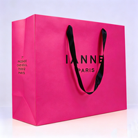 Sacs en papier magenta personnalisés pour vêtements, robes, t-shirts, emballages réutilisables, vente en gros, boutique, cadeaux, shopping