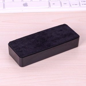 Deli Magnetic Whiteboard Eraser 7834 Cloth Surface PP Backing For Whiteboard Use - Product Image 1