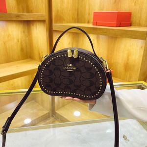 Bolso Ovalado de Mujer Estilo Francés, Retro y de Lujo Ligero - Bolso Bandolera Más Vendido, Moderno y a la Moda.658 - Product Image 3