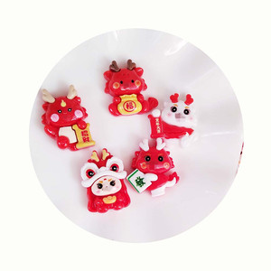 Pendentif circulaire en résine à dos plat, motif Dragon Chinois Rouge Mignon, Série Nouvel An, pour DIY, clipbook, épingle à cheveux, bijoux et décoration artisanale - Product Image 2