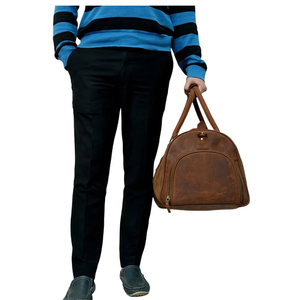 WRIZA Sac de voyage unisexe en cuir véritable marron, grande capacité, durable, élégant, sac de voyage pour la nuit - Product Image 1
