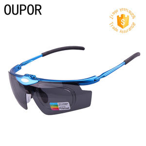 Lunettes de sport polarisées XQ 382, coupe-vent, pour cyclisme, course à pied, pêche, pour hommes et femmes, avec étui - Product Image 2