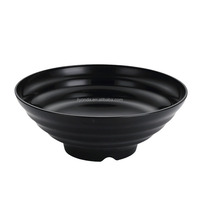 Ensemble de bols ronds pour nouilles ramen personnalisés en gros, bol japonais en PP noir écologique pour la cuisine et les restaurants avec logo personnalisé