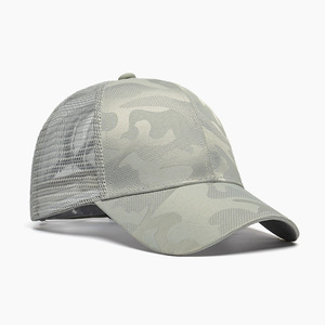 Cappellino Sportivo Estivo in Rete di Poliestere con Visiera Rigida Unisex per Corsa, Regolabile - Product Image 3