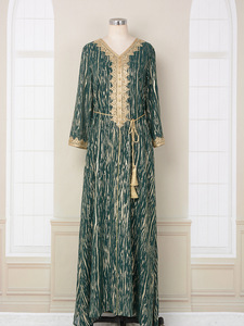 Abbellito <span class=keywords><strong>Istanbul</strong></span> islamico Abaya per le donne <span class=keywords><strong>di</strong></span> lusso traspirante morbido abito <span class=keywords><strong>di</strong></span> velluto tradizionale abbigliamento musulmano dal Medio Oriente - Product Image 5