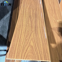Panneau de plafond en PVC blanc pour maison, panneau de plafond en plastique, faux plafond pour salon, Gabon