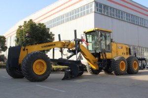 Motoniveladora Minera Changlin Sinomach 732T, Motor Diésel de 320HP con Cabina ROPS/FOPS - Product Image 2