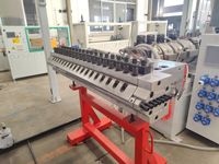 Ligne d'extrusion de feuilles composites en PVC et plastique de pierre à économie d'énergie avec revêtement UV en ligne