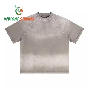 Verdant Strokes. Camisetas con texto impreso - Eslóganes o mensajes personalizados en varios tipos de fuente - Perfectas para campañas y causas sociales - Product Image 3