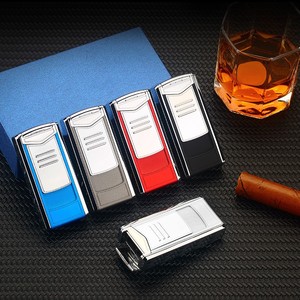 Encendedor de Cigarros Juji de Alta Calidad con Triple Llama Resistente al Viento, Encendedor de Gas Butano Personalizado para Cocina y Barbacoa - Product Image 5