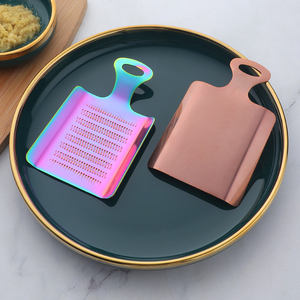 Râpe à gingembre durable, <span class=keywords><strong>presse</strong></span>-<span class=keywords><strong>ail</strong></span> en acier inoxydable avec contrôle facile pour la cuisine et le restaurant - Product Image 5