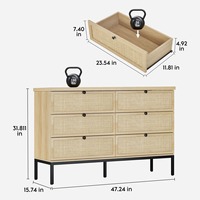 Ensemble de chambre à coucher 4 pièces en rotin naturel et bois style ferme, avec lit Queen, commode et table de chevet, idéal pour appartement et hôtel