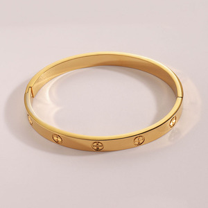 Modisches Schmuck-Armband für Damen und Herren, 18k Vergoldet mit Logo, Hochwertiges Paar-Armband aus Edelstahl - Product Image 5