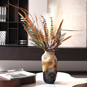 Vase à fleurs en verre de style côtier, rouge brun moderne, pour la décoration de la maison - Product Image 4