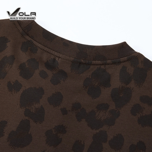 OLa-240G Özel Tasarım <span class=keywords><strong>Rhinestone</strong></span> Vintage Leopar Desenli Isı Transfer Baskılı Bisiklet Yaka Tişört Oversize Rahat Bol Kesim Kırpılmış Tişört - Product Image 6