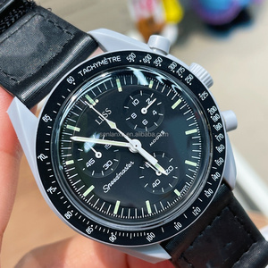 Nouvelle Montre-bracelet Chronographe à Quartz en Plastique Tendance 2025 pour Hommes, Vente en Gros Moonwatch pour Boutiques en Ligne - Product Image 4
