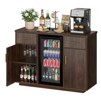 Buffet de bar à café de 55,1'' avec espace réfrigérateur et station de charge