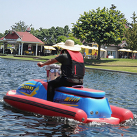 Bateau gonflable de flotteur de piscine avec le bateau gonflable marin de moto de moteur Mini bateau à réaction gonflable pour l'équipement d'activités de l'eau