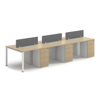 Bureau moderne ouvert et modulaire avec station de travail pour 4 ou 6 personnes, mobilier design, table de travail avec pieds en métal et cuir