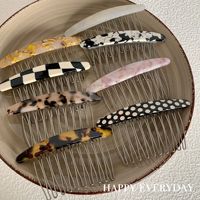 Peigne à cheveux en marbre, acétate et métal pour femmes, style français vintage, motif écaille de tortue, accessoire capillaire simple et antidérapant pour usage quotidien