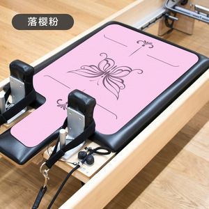 Tapete de Pilates Personalizado de Gamuza y Felpa, 183 cm de Largo, 5 mm de Grosor, Antideslizante, Absorbente de Sudor, con Diseño de Líneas de Guía para Asanas - Product Image 4