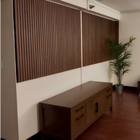 Lames acoustiques EPS personnalisables au design linéaire moderne, écologiques, à faible teneur en formaldéhyde, imperméables, ignifuges, décoratives pour chambre et salle de sport