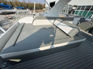 Yacht <span class=keywords><strong>de</strong></span> sport <span class=keywords><strong>de</strong></span> luxe 27 pieds en aluminium avec système audio pour la pêche, la croisière, les loisirs, les excursions et le divertissement 150 CV - Product Image 5