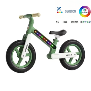 Nouveau design Cadre en nylon Lumières colorées 2-4 ans Enfants Bébé Balance Bike pour jeunes cyclistes - Product Image 1