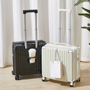 Maleta Multifuncional con Portavasos y Gancho para Cinta, Maleta de Viaje Juvenil de Alta Calidad de 18 Pulgadas - Product Image 4