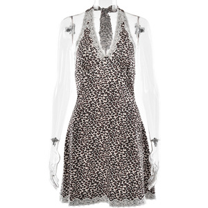 Robe Courte Imprimé Léopard Col Halter Dos Nu Bordure Dentelle Taille Naturelle Respirante Robe de Cocktail Style Rendez-vous - Product Image 5