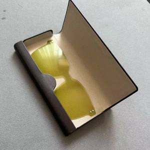 Custodia/Borsa per Occhiali da Sole con Clip in Morbida Pelle PU Personalizzabile con Logo, Vendita all'Ingrosso Diretta dalla Fabbrica - Product Image 1