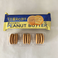 Biscuits sandwichs croustillants au beurre de cacahuète, saveur riche en cacahuètes, emballage individuel 35g, collation sucrée et salée, vente en gros OEM
