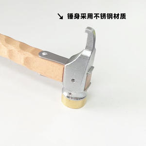 Marteau à griffes XD-LUCK en fonte avec tête en laiton et manche en bois pour le camping, les piquets de tente et l'utilisation en extérieur - Product Image 5