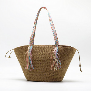 Nuevo Bolso de Hombro de Paja Tejida - Bolso Tote con Cintas de Colores para la Playa, Bolso Casual de Gran Capacidad para el Verano para Mujer - Product Image 1