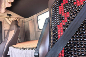 รถบรรทุกหัวลากมือสอง Dongfeng KX 6x4 ราคาถูก สำหรับแอฟริกาและตะวันออกกลาง - Product Image 3