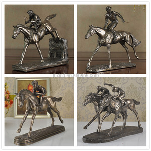 Statua di <span class=keywords><strong>Cavaliere</strong></span> a Grandezza Naturale per Esterni, Dipinta a Mano, Resistente alla Corrosione, Scultura di Cavallo in Resina, Modello per Interni - Product Image 6