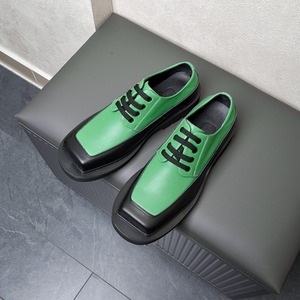 Nuevos zapatos de cuero con plataforma y punta cuadrada para hombre, zapatos sin cordones de cuero genuino, color negro y verde a rayas, zapatos casuales de cuero. - Product Image 1