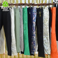 Vente en Gros de Vêtements d'Occasion en Balles, Pantalons en Coton pour Femmes, Lots de Vêtements Usagés dans une Variété de Styles et Tailles