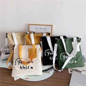 Bolsa de Compras de Lona Reutilizable con Logotipo Personalizado, Bolsa de Hombro de Algodón Orgánico Reciclado con Estampado de Letras - Product Image 2
