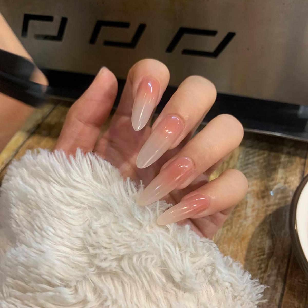 BY1298 Golden Branch Jade Finger