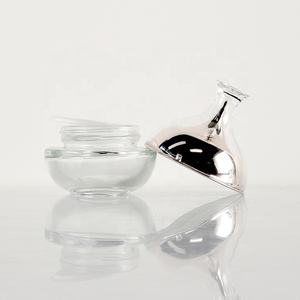 Bouteilles en verre de luxe faites sur commande de lotion crème de soin de la peau de 30ml 50ml de forme unique avec le chapeau métallique - Product Image 2