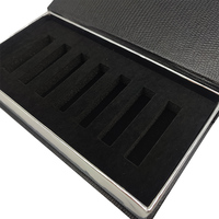 Boîte cadeau en carton noir en forme de livre avec fermeture magnétique personnalisée et insert en mousse